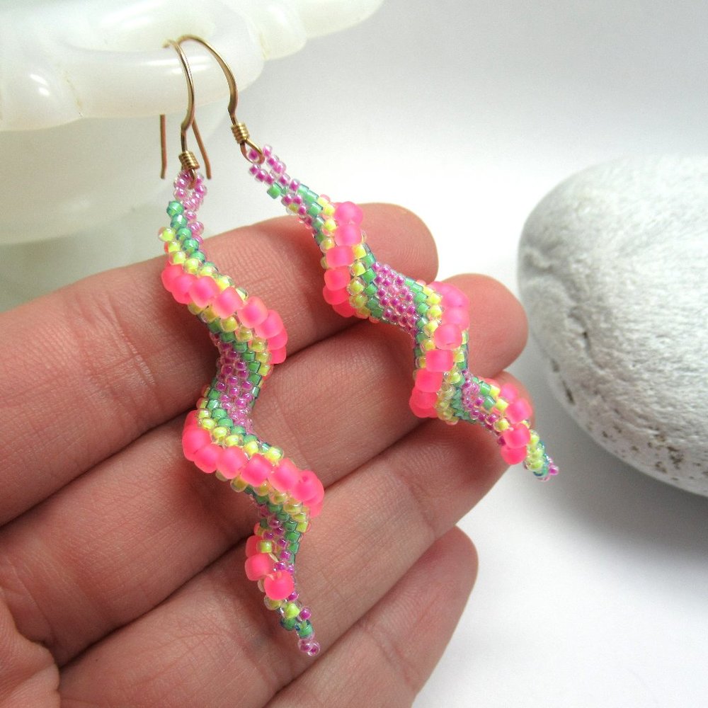 Hand Stitched Spiral earrings - Picture 3 of 10